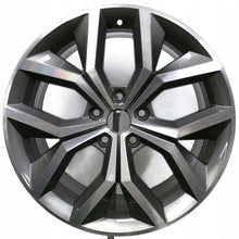Laden Sie das Bild in den Galerie-Viewer, 1x Alufelge 18 Zoll 7.5" 5x112 45ET Glanz Graphit 5F0601025N Mg Rim Wheel FEL9776553320rk