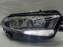 Laden Sie das Bild in den Galerie-Viewer, Frontscheinwerfer Mercedes-Benz A1779062200 LED Rechts Scheinwerfer Headlight