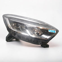 Load image into Gallery viewer, Frontscheinwerfer Renault Captur 260107244R FULL LED Rechts Headlight