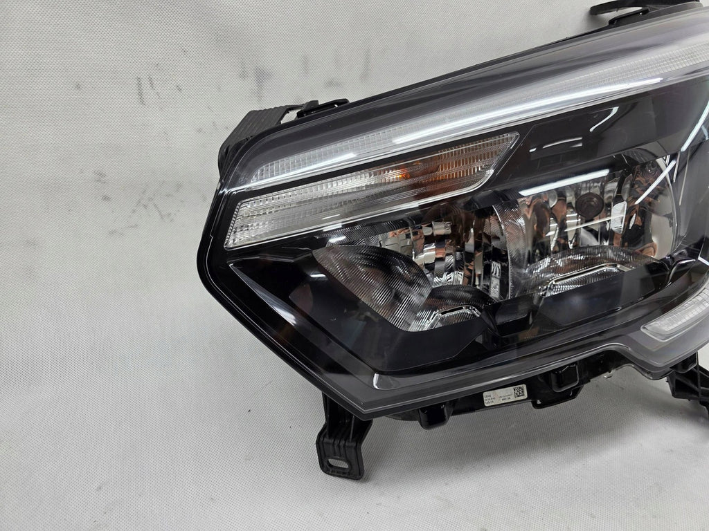 Frontscheinwerfer Renault Master III 260607867R Links Scheinwerfer Headlight SCH7717278599yp