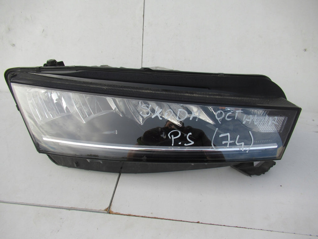 Frontscheinwerfer Skoda Octavia 5E4941016 LED Rechts Scheinwerfer Headlight SCH2803061220bm