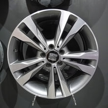 Load image into Gallery viewer, 4x Alufelge 18 Zoll 7.5&quot; 5x112 44ET A2054012802 Mercedes-Benz Mg Rim Wheel