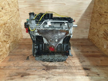 Load image into Gallery viewer, Motor VW Beetle Jetta I CBU 2.5 FSI 170PS 125kW 82TKm 2008 Benzin Komplett MOT9286114796uv