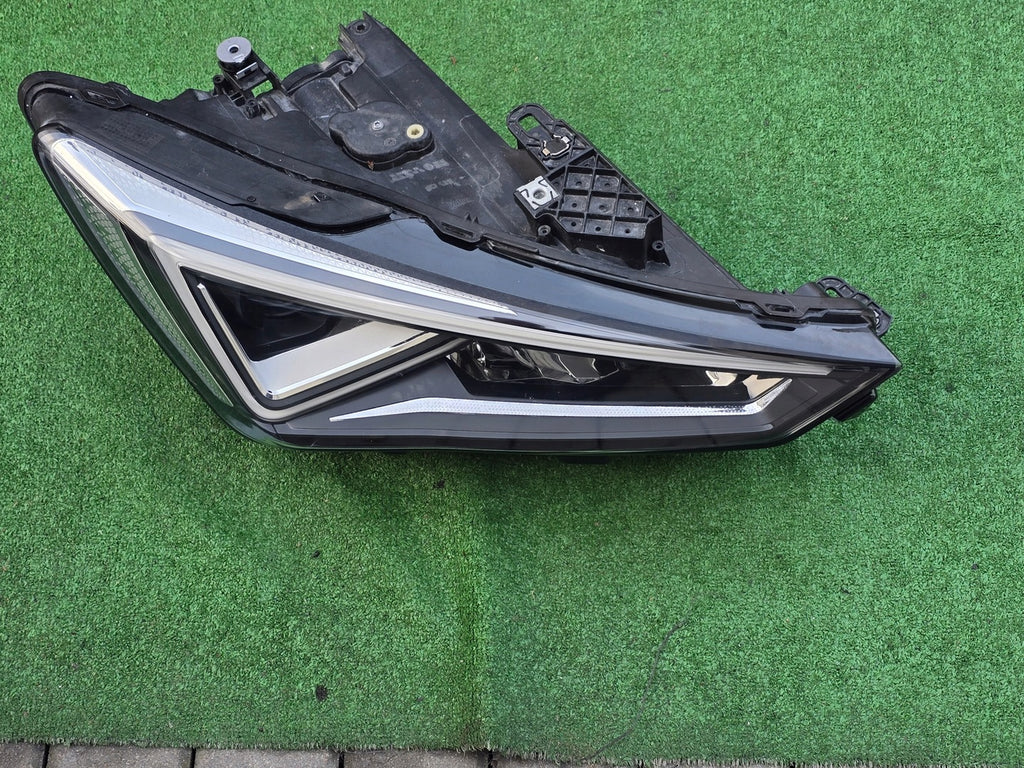Frontscheinwerfer Seat Leon 5FB941008F Rechts Scheinwerfer Headlight SCH2340635977tx