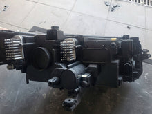 Load image into Gallery viewer, Frontscheinwerfer VW Tiguan 030111923300 5NB941081C Rechts Headlight SCH1874577015he