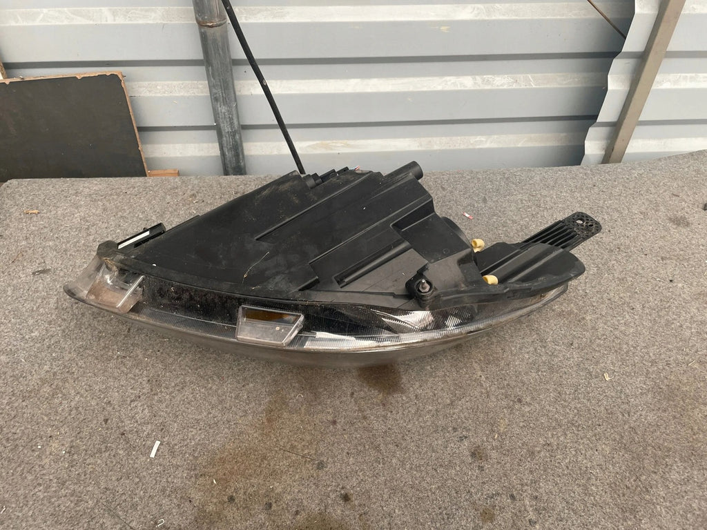 Frontscheinwerfer Ford Fiesta I Rechts Scheinwerfer Headlight SCH8120602829lo