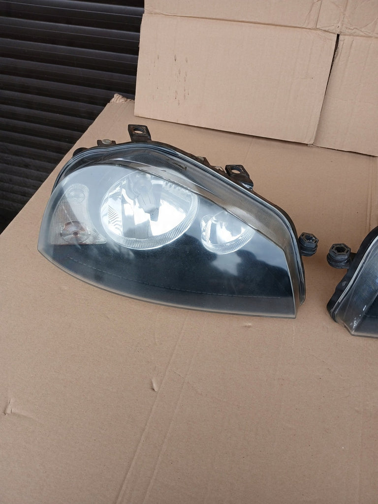 Frontscheinwerfer Seat Arosa Rechts Scheinwerfer Headlight