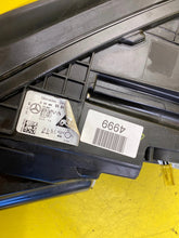 Laden Sie das Bild in den Galerie-Viewer, Frontscheinwerfer Mercedes-Benz Gle LED Rechts Scheinwerfer Headlight
