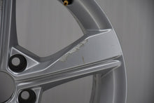 Laden Sie das Bild in den Galerie-Viewer, 1x Alufelge 17 Zoll 7.5" 5x112 38ET 8W0601025EH Audi Rim Wheel FEL1371161791nc