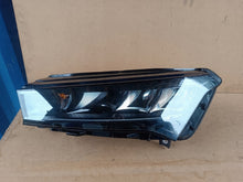 Laden Sie das Bild in den Galerie-Viewer, Frontscheinwerfer Skoda Enyaq 5LB941015 LED Links Scheinwerfer Headlight
