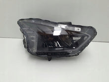 Load image into Gallery viewer, Frontscheinwerfer Hyundai Bayon 92102-Q0600 Full LED Rechts Headlight