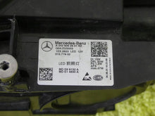 Laden Sie das Bild in den Galerie-Viewer, Frontscheinwerfer Mercedes-Benz Eqa Eqb 2439062801 Rechts Scheinwerfer Headlight SCH7969360567cv