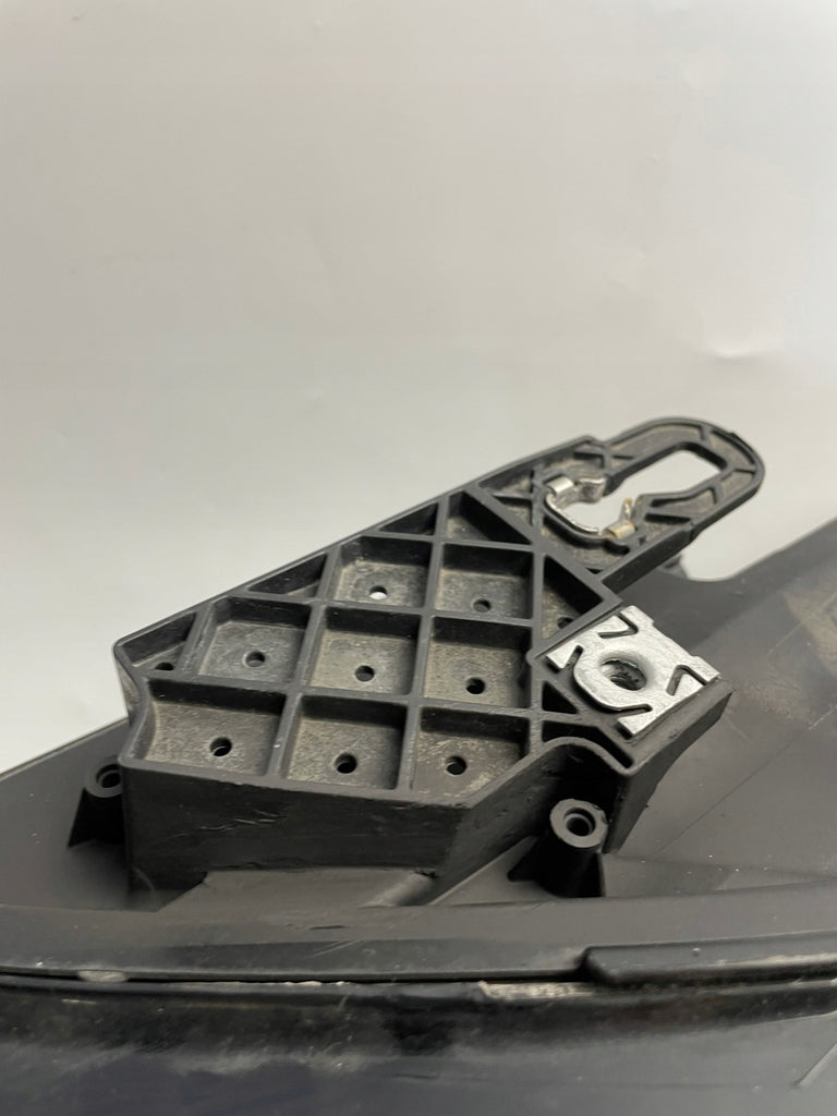 Frontscheinwerfer Seat Leon 5FB941007G LED Ein Stück (Rechts oder Links) SCH7831742825xm