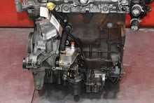 Load image into Gallery viewer, Motor Ford Focus T7DB 2.0 TDCI 150PS 110kW 2015 Diesel Engine Unkomplett MOT7699728656hq