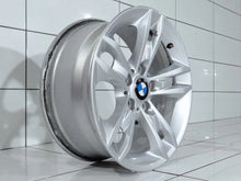Laden Sie das Bild in den Galerie-Viewer, 1x Alufelge 17 Zoll 7.5" 5x120 34ET Silber 6789142 BMW E84 Rim Wheel FEL4417348052eg