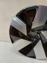 Laden Sie das Bild in den Galerie-Viewer, 1x Alufelge 20 Zoll 9.0&quot; 5x108 32143630 Volvo Xc40 Rim Wheel