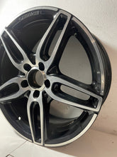Load image into Gallery viewer, 1x Alufelge 18 Zoll 7.5" 5x112 52ET Silber A1764010700 Mercedes-Benz W176 FEL3650095562uo