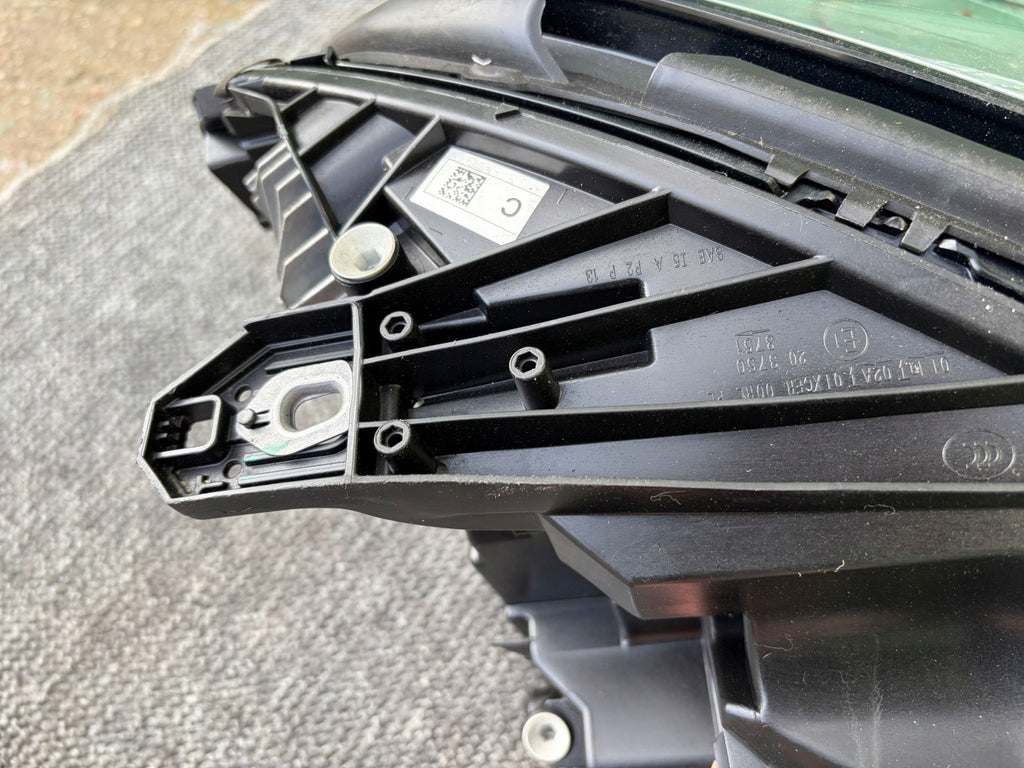 Frontscheinwerfer Mercedes-Benz W246 A2469066901 Links Scheinwerfer Headlight SCH6132682858kb