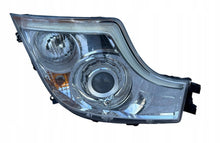Laden Sie das Bild in den Galerie-Viewer, Frontscheinwerfer Mercedes-Benz A9618205339 Xenon Rechts Scheinwerfer Headlight SCH7597310864bk