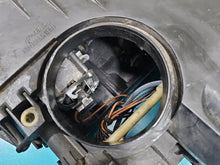 Laden Sie das Bild in den Galerie-Viewer, Frontscheinwerfer VW Touareg 1429010 Xenon Rechts Scheinwerfer Headlight