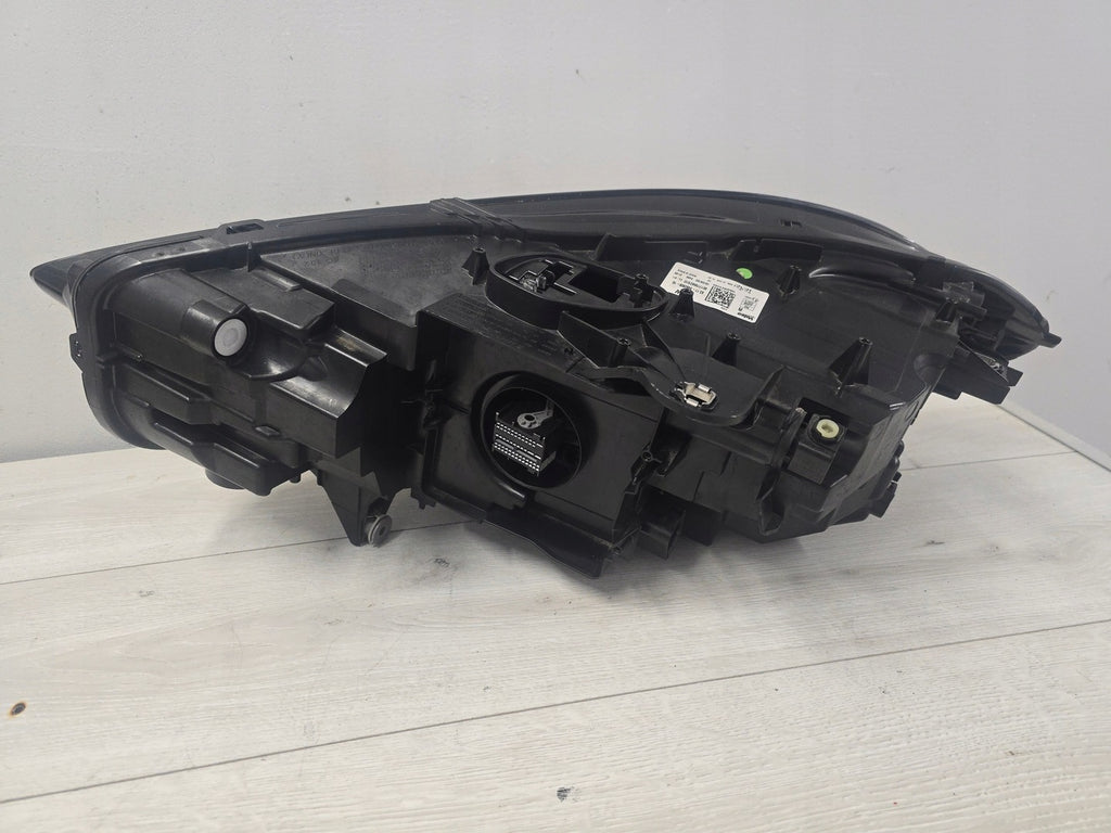 Frontscheinwerfer BMW F40 9482808 Xenon Rechts Scheinwerfer Headlight SCH3551968190rv