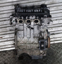 Laden Sie das Bild in den Galerie-Viewer, Motor Citroën C4 Cactus HM01 1.2 VTI 82PS 144TKm 2015 Benzin Engine Unkomplett MOT4945698466kc