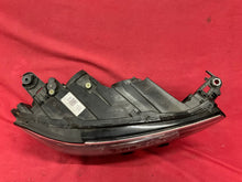 Laden Sie das Bild in den Galerie-Viewer, Frontscheinwerfer VW T-Roc T Roc 2GA941006B Rechts Scheinwerfer Headlight