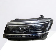 Laden Sie das Bild in den Galerie-Viewer, Frontscheinwerfer VW Tiguan 5NB941081A FULL LED Links Scheinwerfer Headlight