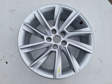 Load image into Gallery viewer, 1x Alufelge 17 Zoll 6.5" 5x100 657601025D Skoda Scala Rim Wheel FEL4447058178dy
