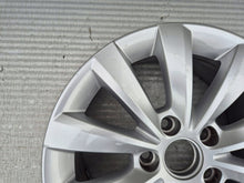 Load image into Gallery viewer, 1x Alufelge 16 Zoll 5C0601025T VW Beetle Rim Wheel FEL2321930322aj