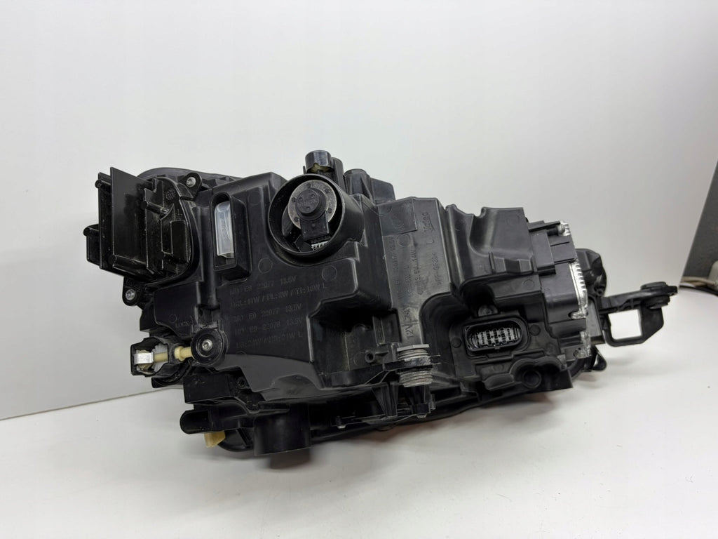 Frontscheinwerfer Skoda Scala 657941015A Links Scheinwerfer Headlight SCH8122157486qe