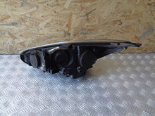 Laden Sie das Bild in den Galerie-Viewer, Frontscheinwerfer Ford Focus III 14-F1EB-13W029 Rechts Scheinwerfer Headlight