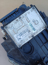 Load image into Gallery viewer, Frontscheinwerfer VW Passat 3C0941753G Xenon Links Scheinwerfer Headlight SCH5700770648ul