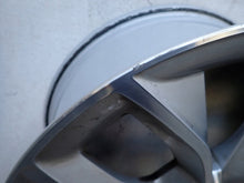 Laden Sie das Bild in den Galerie-Viewer, 1x Alufelge 19 Zoll 8.0&quot; 5x112 45ET Glanz Silber 57A601025 Skoda Karoq Nu7