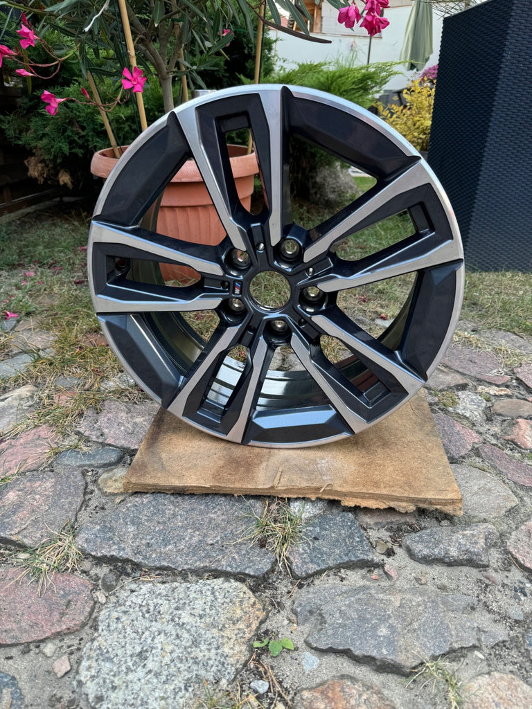 1x Alufelge 17 Zoll 7.0" 5x112 41ET Glanz Graphit 6891175 BMW 2 Active U06 Mg FEL4695347622no
