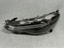 Load image into Gallery viewer, Frontscheinwerfer Toyota Corolla LED Links Scheinwerfer Headlight SCH1707607214ly