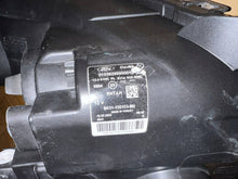 Laden Sie das Bild in den Galerie-Viewer, Frontscheinwerfer Ford Transit BK31-13D152 BK31-13D153 Rechts oder Links SCH5023740093wj