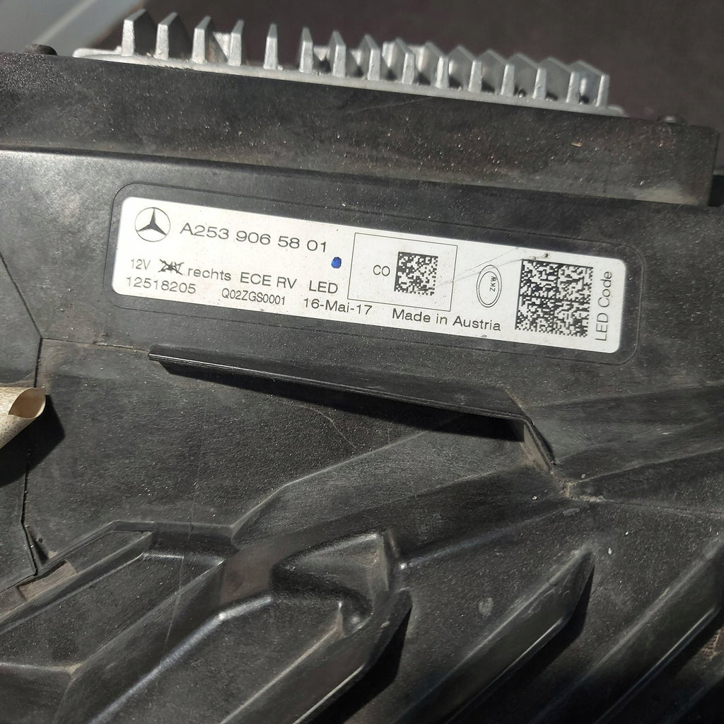 Frontscheinwerfer Mercedes-Benz Glc X253 A2539065801 LED Rechts Headlight SCH4409063919rz