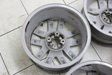 Laden Sie das Bild in den Galerie-Viewer, 4x Alufelge 17 Zoll 7.5" 4x108 29ET 9671643477 Citroën Rim Wheel FEL8967043946ln
