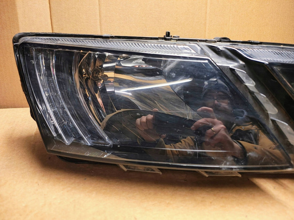 Frontscheinwerfer Skoda Octavia I 5E1941016C 54101131219 Rechts Headlight SCH6434902317km