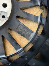 Laden Sie das Bild in den Galerie-Viewer, 1x Alufelge 17 Zoll 7.0" 5x112 41ET 6891174 BMW Rim Wheel FEL9462272273hz