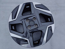 Load image into Gallery viewer, 1x Alufelge 17 Zoll 6.5" 4x100 50ET Glanz Graphit 52910-Q0430 Hyundai Bayon Mg FEL2406408620cl