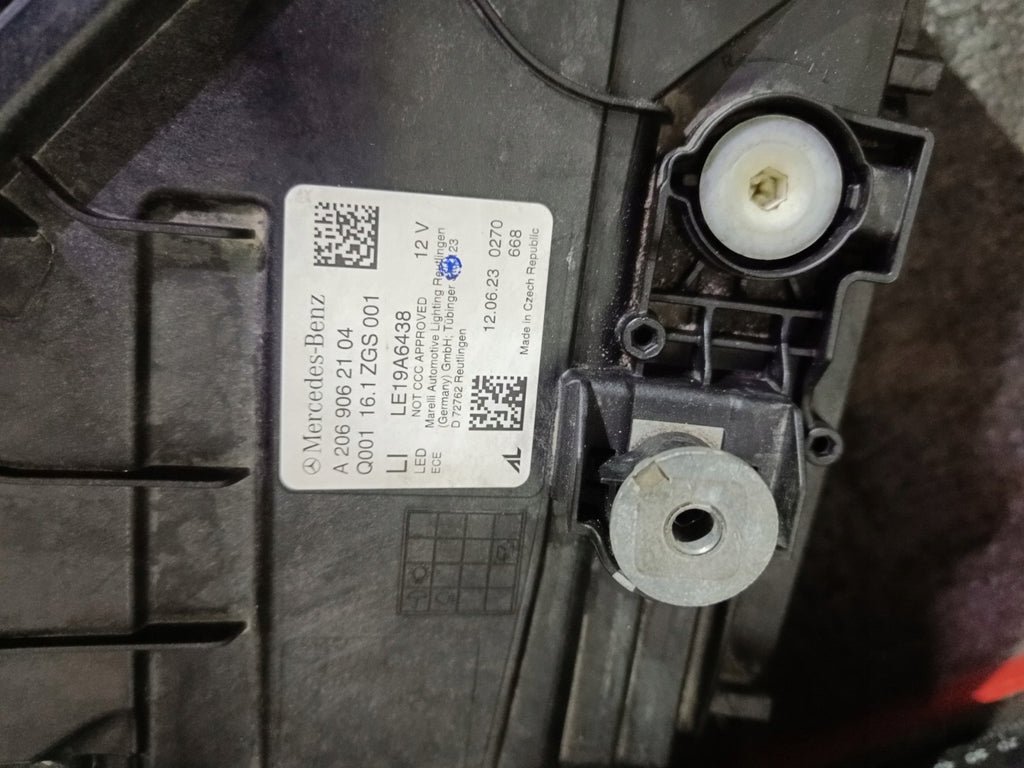 Frontscheinwerfer Mercedes-Benz W206 A2069062104 LED Links Headlight SCH9951316639zn