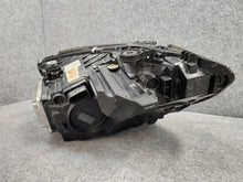 Laden Sie das Bild in den Galerie-Viewer, Frontscheinwerfer Mercedes-Benz W206 A2069063003 LED Rechts Headlight SCH5662699663ql
