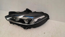 Laden Sie das Bild in den Galerie-Viewer, Frontscheinwerfer BMW 1 5A32B51-10 LED Links Scheinwerfer Headlight SCH6132510267zt