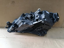 Laden Sie das Bild in den Galerie-Viewer, Frontscheinwerfer Skoda Superb III 3V1941016D Full LED Rechts Headlight