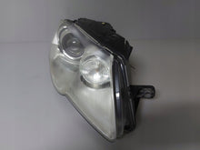 Laden Sie das Bild in den Galerie-Viewer, Frontscheinwerfer VW Passat 3C0941752M Xenon Rechts Scheinwerfer Headlight