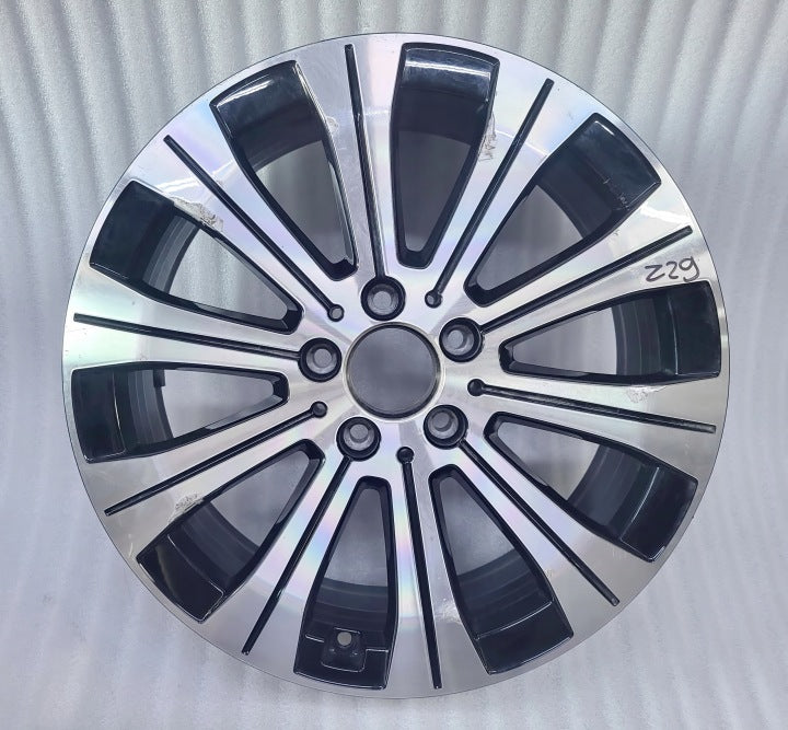 1x Alufelge 18 Zoll 6.5" 5x112 44 5ET A2434010000 Mercedes-Benz Eqa H243 FEL6058296189lo