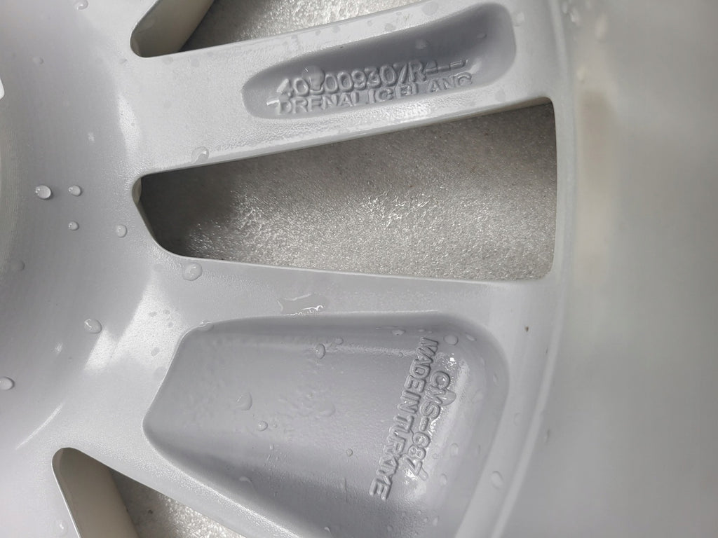 1x Alufelge 17 Zoll 7.0" 4x100 44ET 403006755R 4030006450R Renault Clio FEL4355007491om