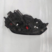 Load image into Gallery viewer, Frontscheinwerfer VW Golf Sportsvan 517941751B Xenon Links Headlight SCH7922638390bq